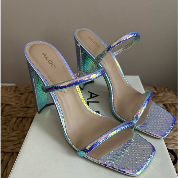 ALDO heels— New size 8 *SHINY - Picture 4 of 9